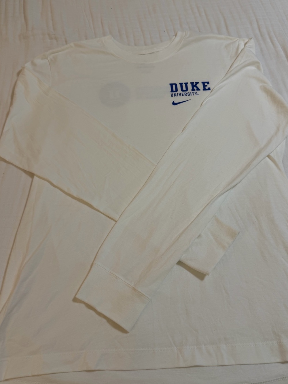 Duke Cameron Indoor Basktball Long Sleeve Nike T Shirt- Size L NWOT
